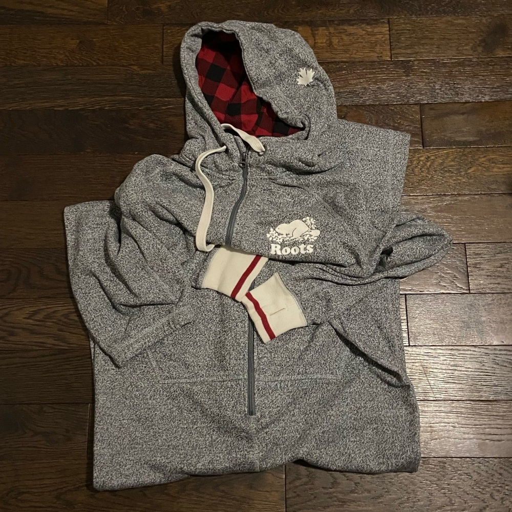 Roots Cabin Hooded Onesie - Unisex M
